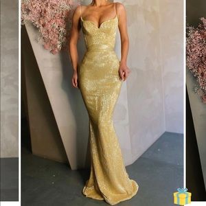 Brand new never worn Fashion suspenders sequined casual evening dress